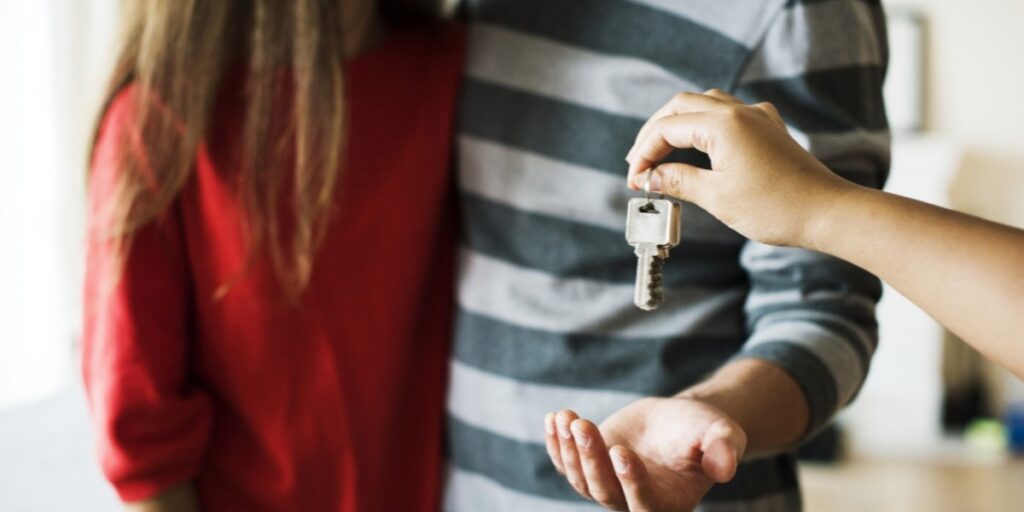 keys being handed over